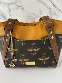 Queen Bee handbag with matching glass/sunglass case - Gold and honeycomb designer inspired bag