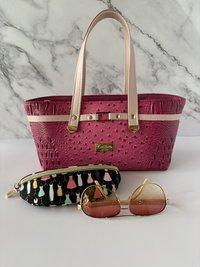The “I’m Fabulous” Pink/Blush Croc/Ostrich Handbag with Sunglass/Eyeglass case