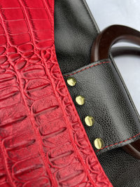 Custom Crocodile large handbag with matching sunglass case— Premium Faux Leather - wow!