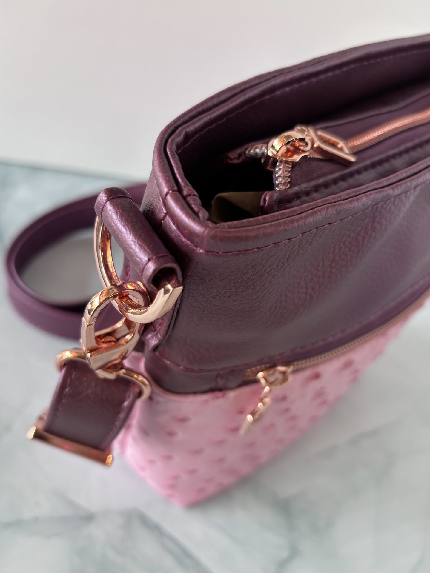 The Donna Crossbody – Pink & Purple Ostrich & Synthetic Leather Crossbody Bag with Multi-Pocket Design