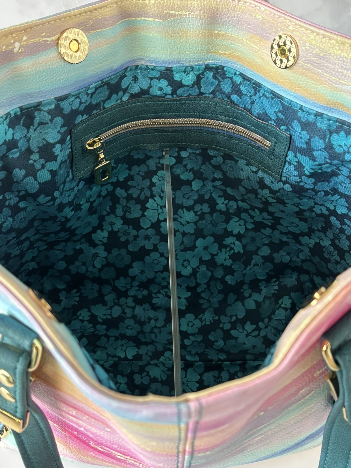 The Sunset Mirage Tote – Colorwashed with Moroccan Blue Straps and matching Eyeglass case