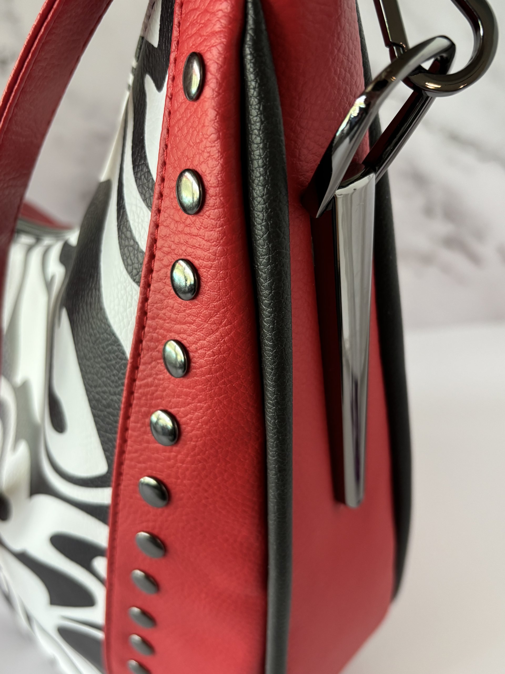 Custom Red, Black & White Slouchy Statement Handbag & Eye/Sun Glass case set - a standout piece to add to your wardrobe