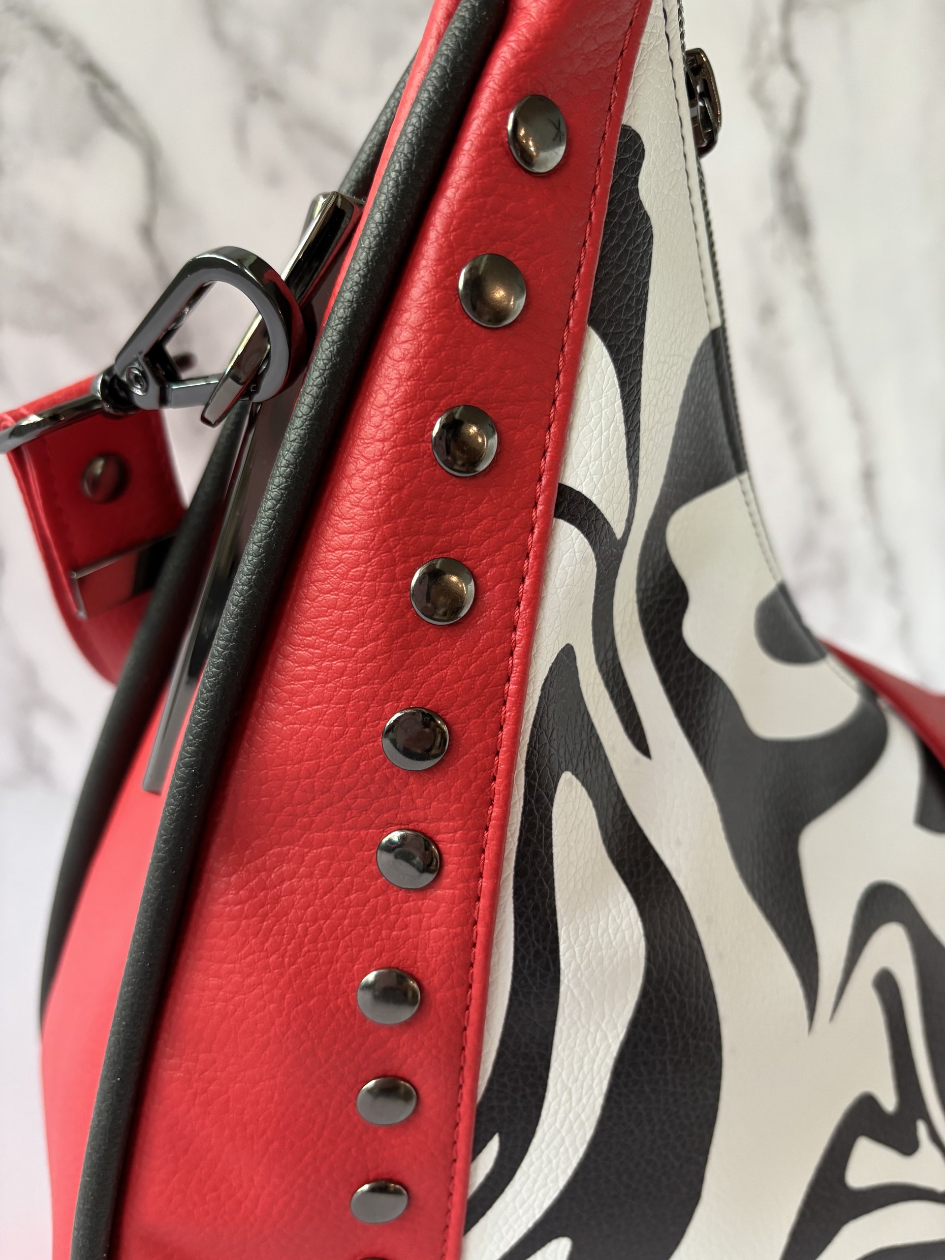 Custom Red, Black & White Slouchy Statement Handbag & Eye/Sun Glass case set - a standout piece to add to your wardrobe