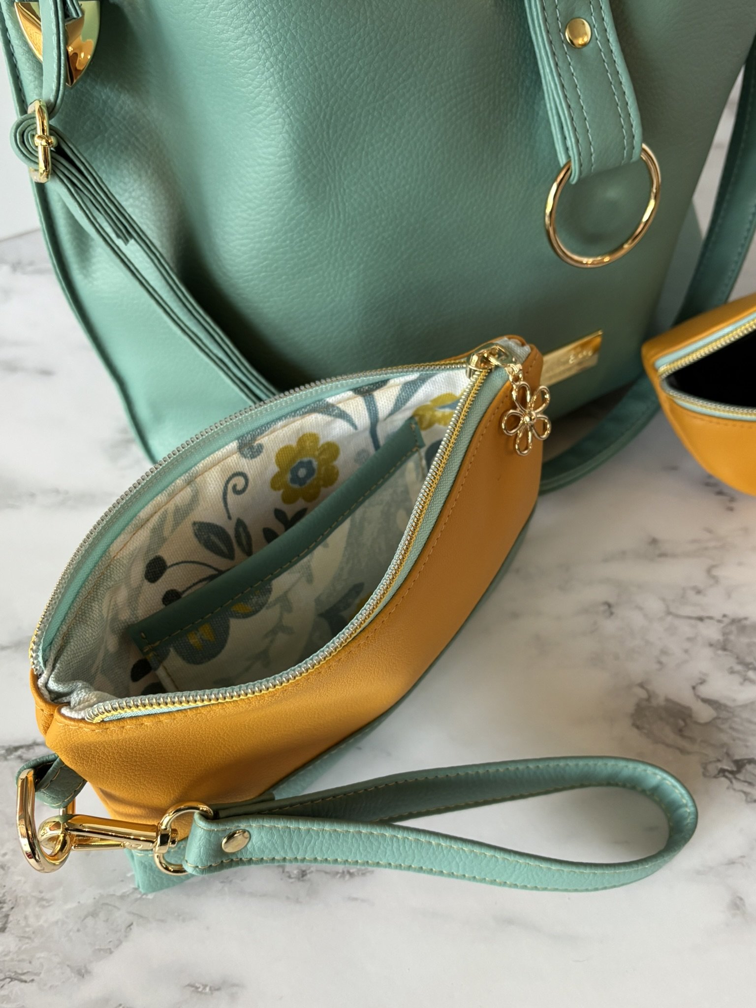 3-Piece Green Pastel Wintergreen Semi-Slouch handbag 3-piece set with wristlet and sunglass/eyeglass case included